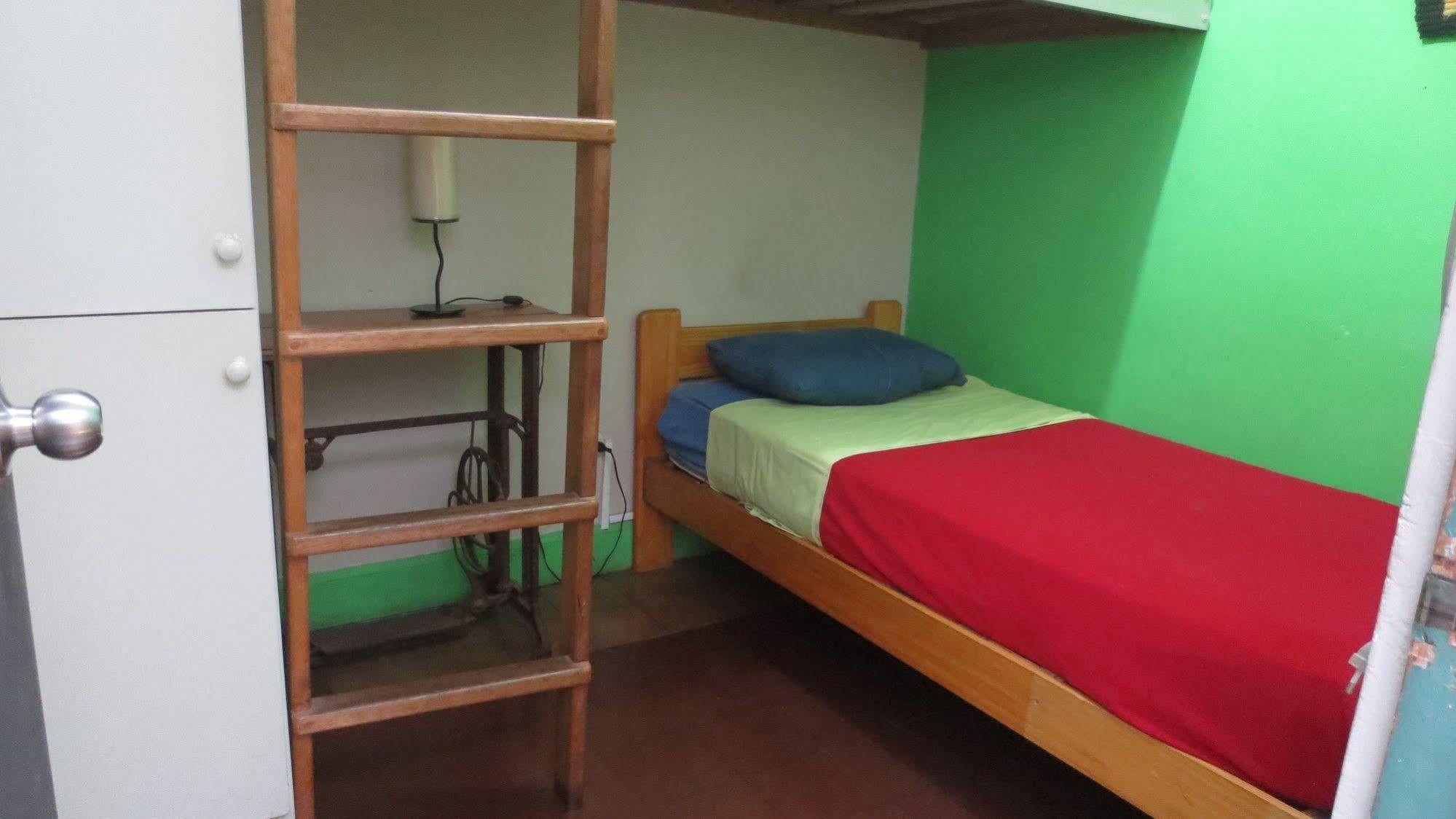 Red Llama Eco Hostel Lima Buitenkant foto